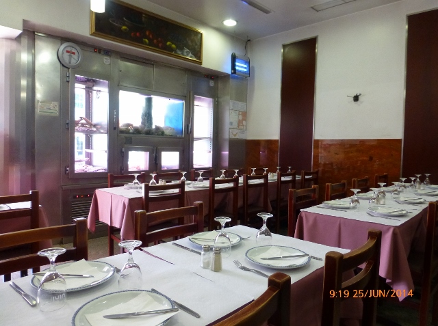 Restaurante O CARDO - Av. Fontes Pereira de Melo, 3 C 1050-115, Lisboa. Tel: 213.538294