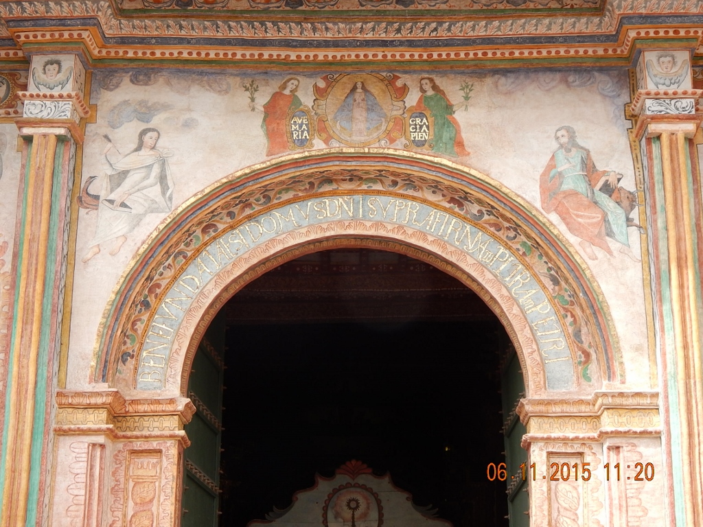 Porta Principal Iglesia de San Pablo de andahuaylillas. Foto: Marilia Boos Gomes.