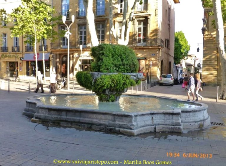 Fonte dos Nove Canhões, em Aix-en-Provence.