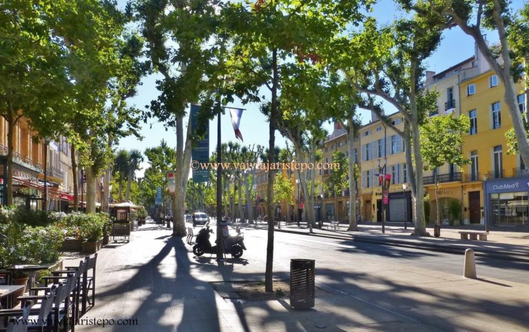 Centro de Aix-en-Provence.