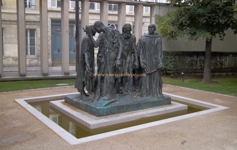 Les Bourgeois de Calais, de 1889. Escultura exposta nos jardins do Museu Rodin, como tantas outras.