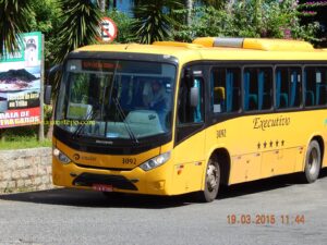 4124 - Caieira da Barra do Sul - o conhecido "amarelinho".