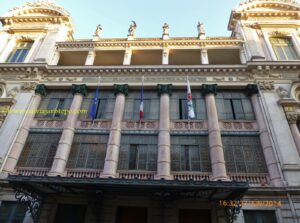 Passeio na parte antiga da cidade - Vieux Nice.