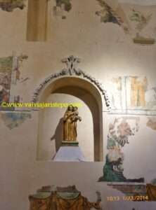 Interior da Igreja de Biot - século XV -, classificada como Monumento Histórico em 1984.