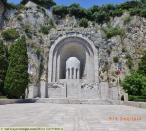 " A CIDADE DE NICE A SEUS FILHOS MORTOS PELA FRANÇA".