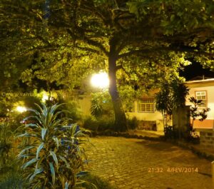 Praça Roldão da Rocha Pires.