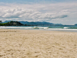 Praia do Matadeiro - nome associado à matança de baleias que se fazia nesta praia na segunda metade do século XVIII.