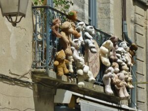 Fábrica de ursos de pelúcia em Uzès.