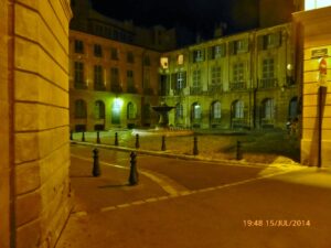 La Place des Albertas, em Aix.