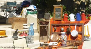 A variedade de objetos é tão grande, que fica difícil escolher o que comprar.