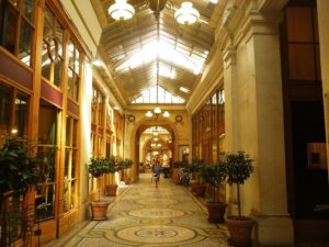 Galeria Vivienne: requinte desde 1823 que se conserva até hoje.