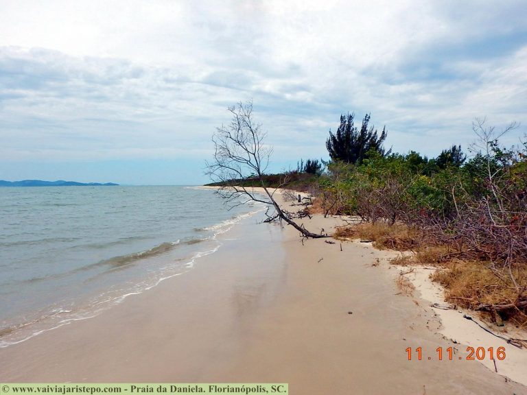 Foto da Praia da Daniela.