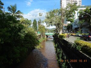 Aspecto do Centro de São Lourenço. Destaque para o Rio Verde.